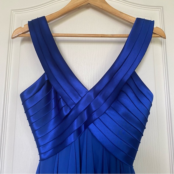 BCBGMAXAZRIA Navy Cocktail Silk Dress Size 0 - Picture 2 of 9